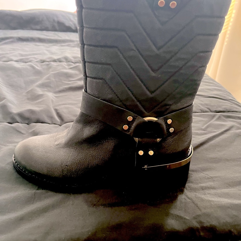 Vince camuto